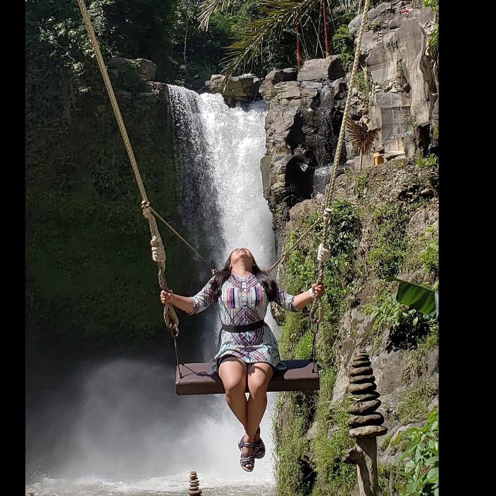 Meet your Posher, Wenie